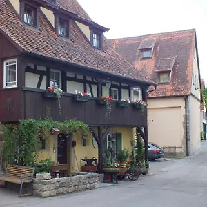 Inn Gaestehaus Gerlinger, Rothenburg ob der Tauber