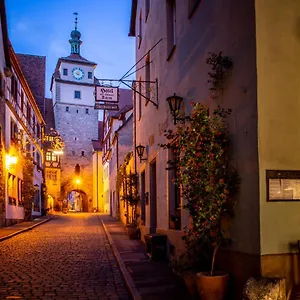 Hotel Gaestehaus Am Weissen Turm, Rothenburg ob der Tauber